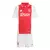 Kit infantil Ajax I da Adidas em vermelho e branco, composto por camisa e calça curta.