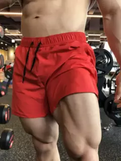 Shorts esportivos na internet