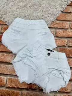 Short Jeans Feminino Cintura Alta Destroyed Hot Pants Oferta - loja online