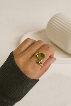 Anel de aço dourado Regulável - comprar online