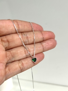 Colar Ponto de Luz Esmeralda - loja online