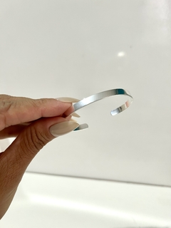 Bracelete liso -semi joia na internet