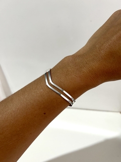 Bracelete liso V -semi joia na internet