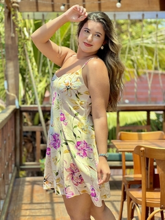 Vestido Curto Alça com Regulagem nas Costas - comprar online