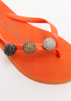 Chinelo Esferas Strass - Lança Perfume