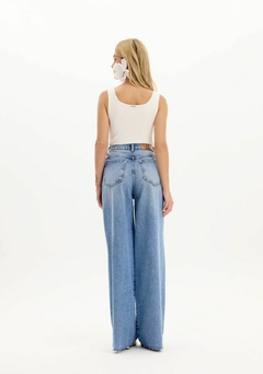 Calça Jeans Wide Led - Lança Perfume na internet