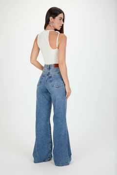 Calça Jeans Flare Ampla - My Favorite Things na internet