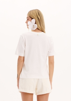T-shirt Descolada com Estampa - Lança Perfume - comprar online
