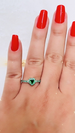 Imagem do Anel em Prata 925 coração colors