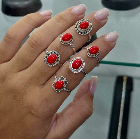 AN00001 Anillo Coral rojo piedra natural