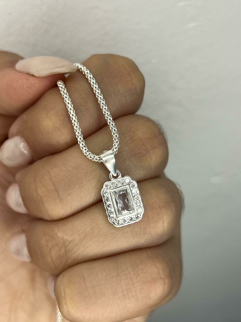 DI00054 Dije cuadrado cristal blanco - comprar online