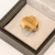 Anel disco fosco grande com brilhante, Ouro 18k.