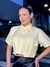 Camisa Cropped com bolsos - Amarela