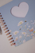 Scrapbook com 30 Folhas Decoradas Abelha Rainha na internet
