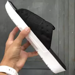 CHINELO ASUNA 3.0 PRETO/BRANCO - comprar online