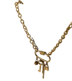 collar con dijes - comprar en línea