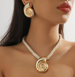 collar de caracol - comprar en línea