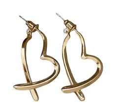 aretes de corazon
