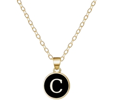 collar de iniciales