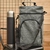 Bolso gris en internet