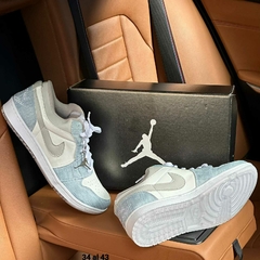 NIKE JORDAN