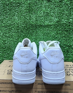 Imagen de Nike Air Force 1 '07 EasyOn (24 cm)