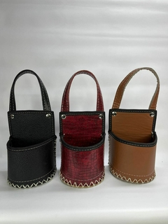 Porta mate cuerina