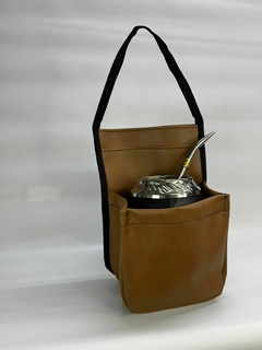 Porta mate cuerina