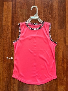Blusa rosa sin mangas