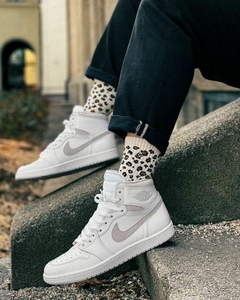 Air Jordan 1 Retro High Neutral Grey - comprar online