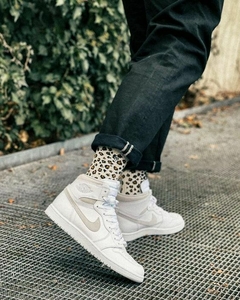 Air Jordan 1 Retro High Neutral Grey - LOSTRES