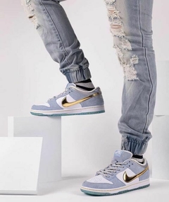 SB Dunk Low sean cliver - LOSTRES