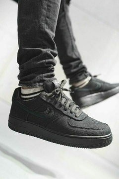 Nike Air Force Black Stüssy - comprar online
