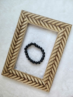 Pulseira Minimalista em Madeira Preta na internet