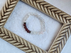 Transparência e Calidez: Pulseira cristal com resina - comprar online