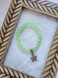 Jardim Subaquático: Pulseiras em Pérolas Verde com Pingente Estrela do Mar - comprar online