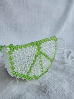 Bolsa Esmeralda: Elegância em Cristal Transparente Verde
