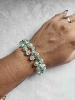 Pulseira Elegância em Micangas de Vidro Cristal na internet