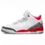 Jordan 3 “Fire Red” na internet