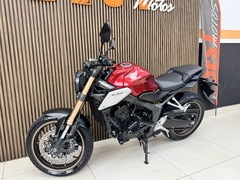 CB 650 R na internet
