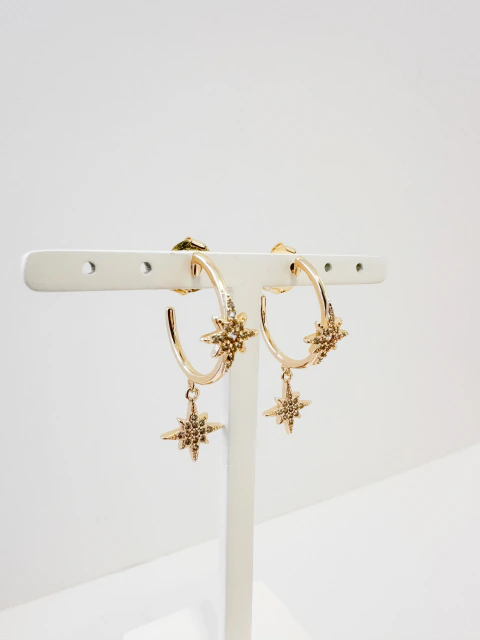 Brinco Argola Duas Estrelas