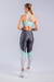 CALÇA LEGGING COM RECORTE NA PANTURRILHA (CHUMBO COM DETALHES VERDE CLARO E PRATA) - JS MODA FITNESS