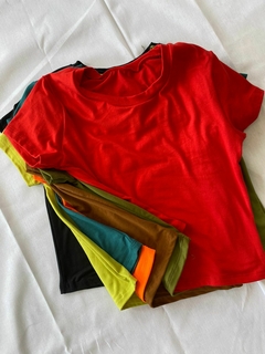 REMERA BÁSICA SARA - comprar online