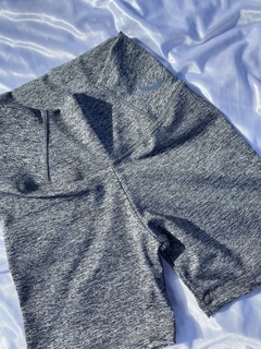 Short mitad gris - comprar online
