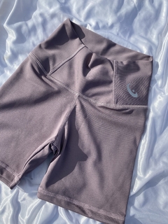 Short mitad de pierna gris topo jasp en internet