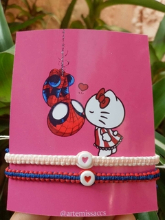 Pulseras de Hello kitty y Spiderman