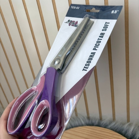 Tesoura de Picotar Tecidos Papel Cabo Emborrachado Soft – 9,5" (23 cm)