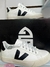 Tenis Henry