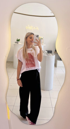 Remera Rome en internet