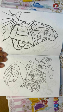 Livrinho Princesas disney Para pintar Arquivo na internet